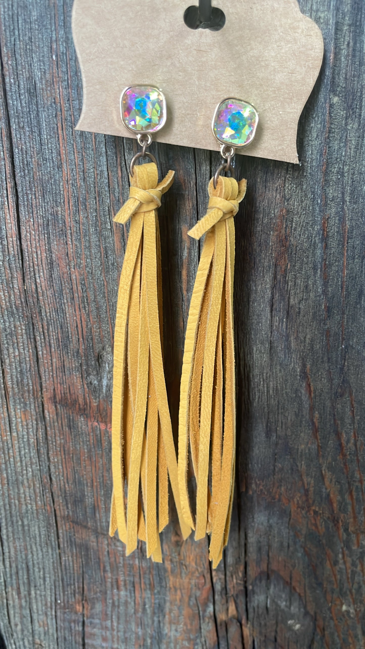 GH Earrings - Handcut Leather - Gem Post, Buckskin